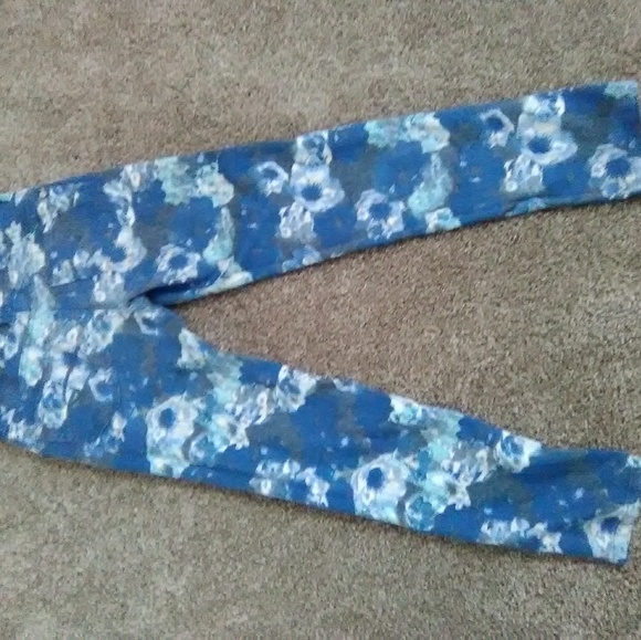 Blue Floral Jeans |Justice Premium Jeans - Picture 2 of 3